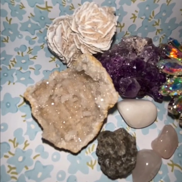 Self-Love Crystal Collection - Picture 13 of 13